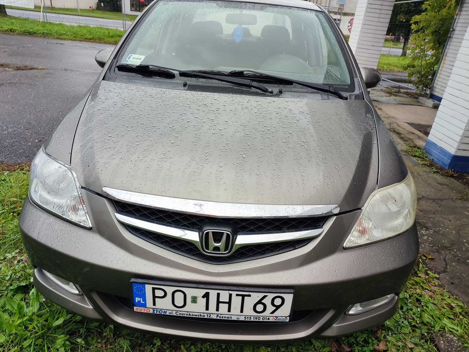 Honda City 1.4 - ekonomiczna, cicha i z małym przebiegiem !!!