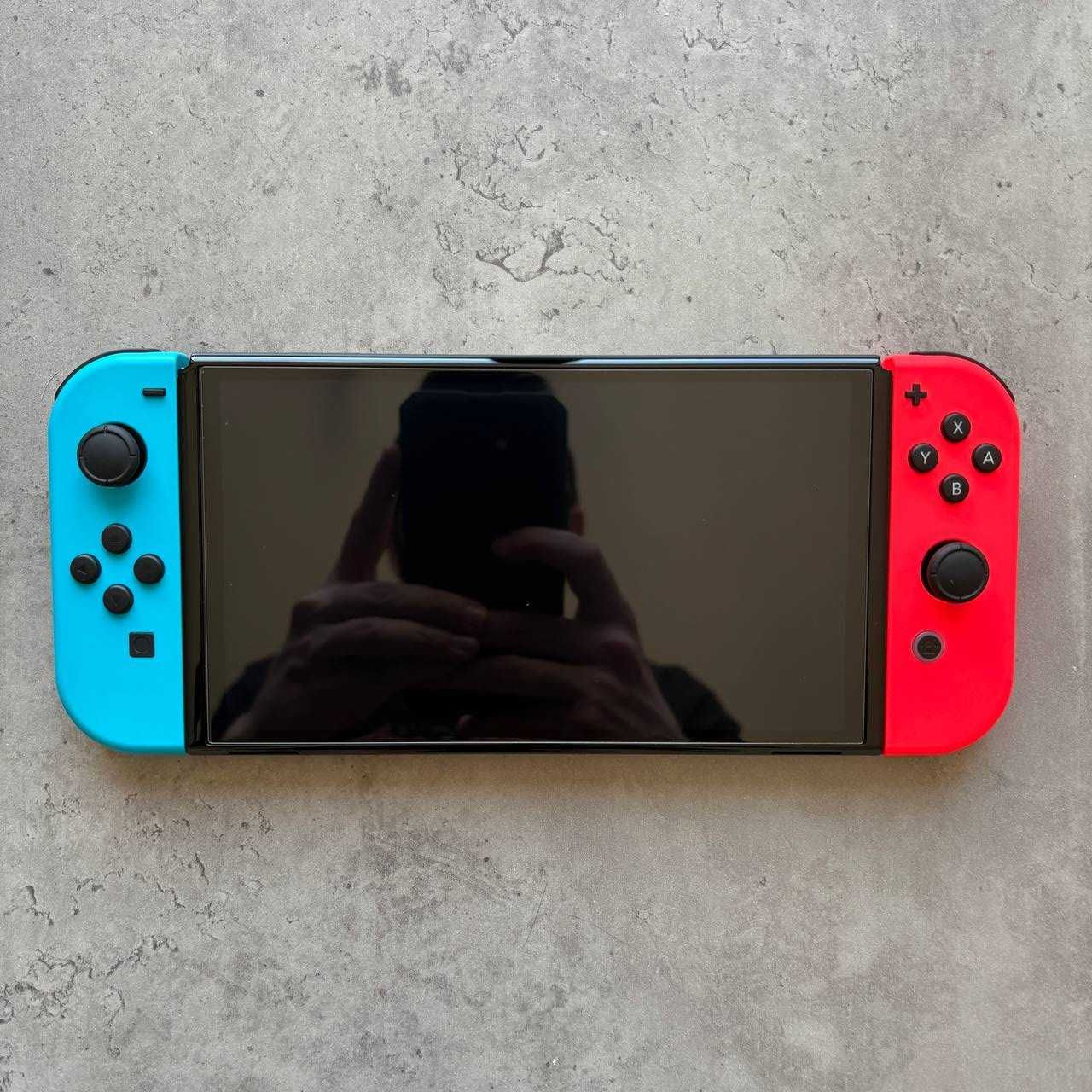 Nintendo Switch OLED *НОВИЙ + чохол Zelda + HORI Splitpad Pro (разом)