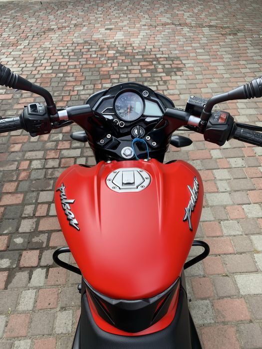 Продам Баджадж нс 200