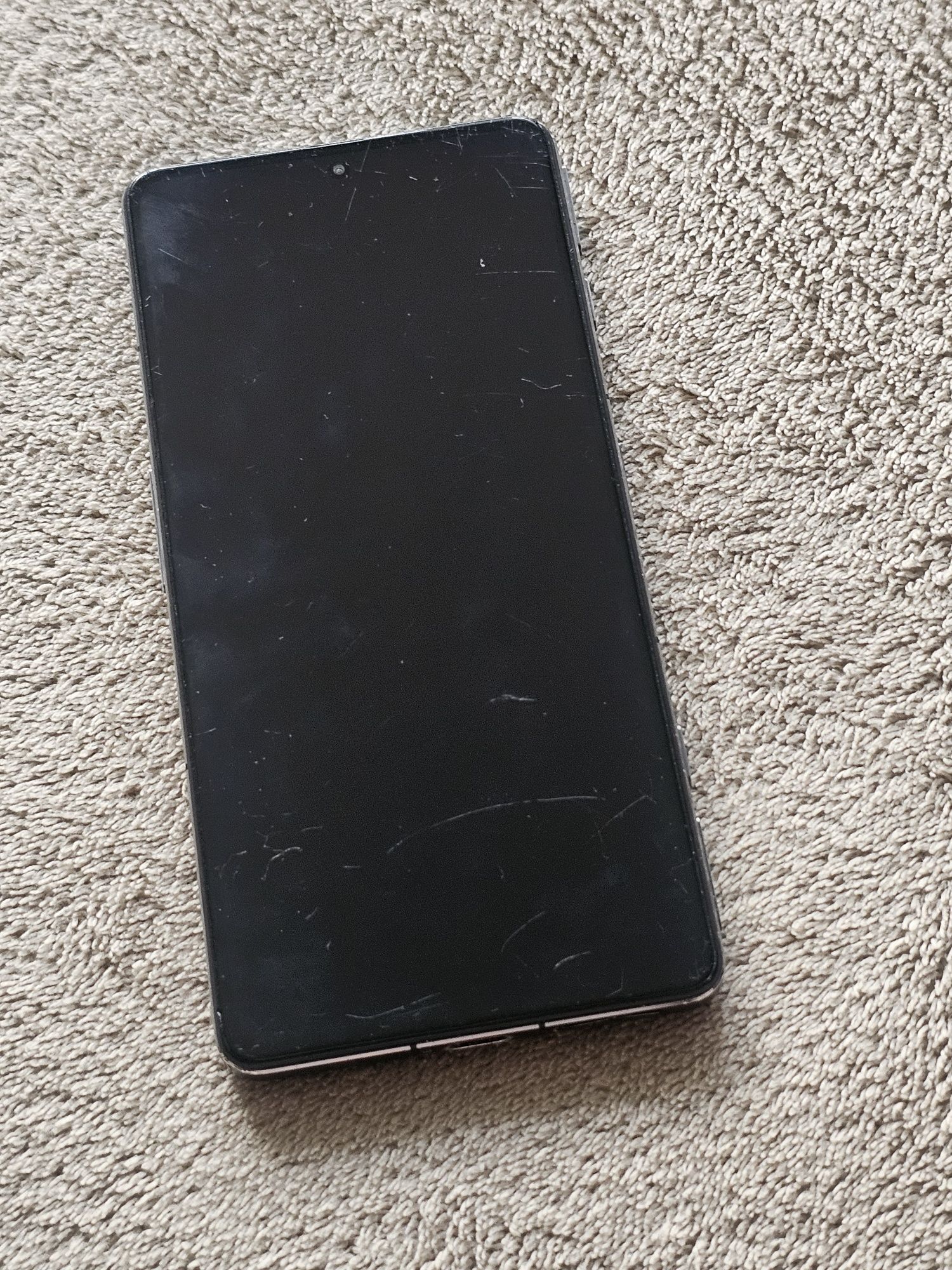 Xiaomi Poco F4 GT
