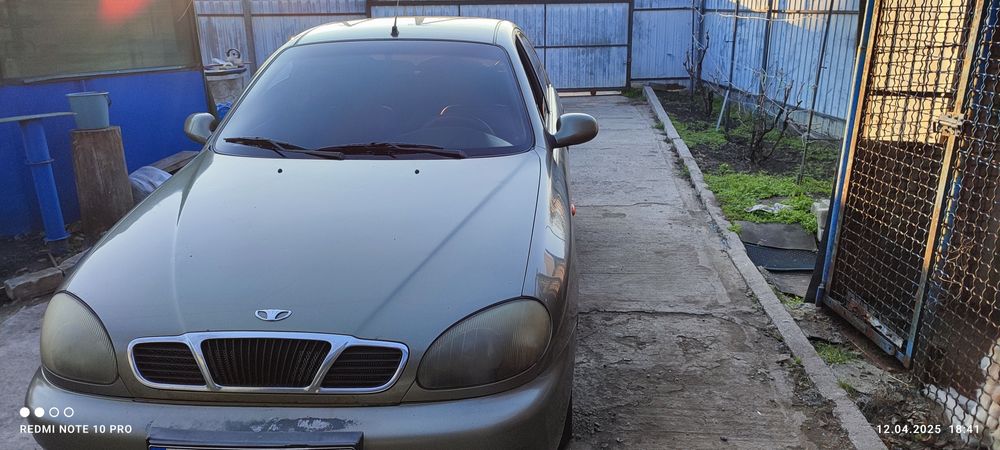 Продам Ланос хечбек