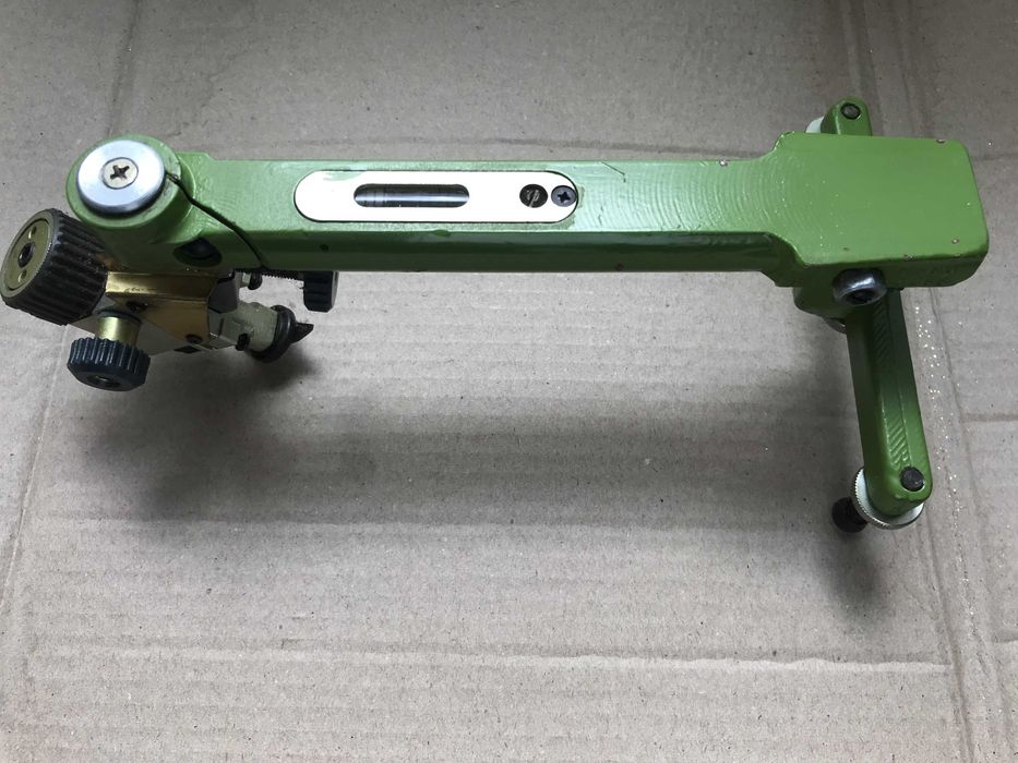 квадрант для огранки каміння, чи приспособи для штіхелів.