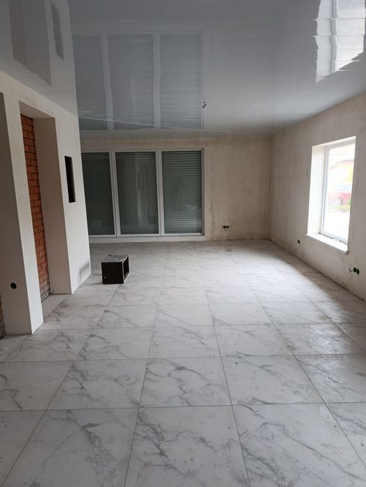 Здам приміщення під салон Краси, Інтернет, Авто- магазин