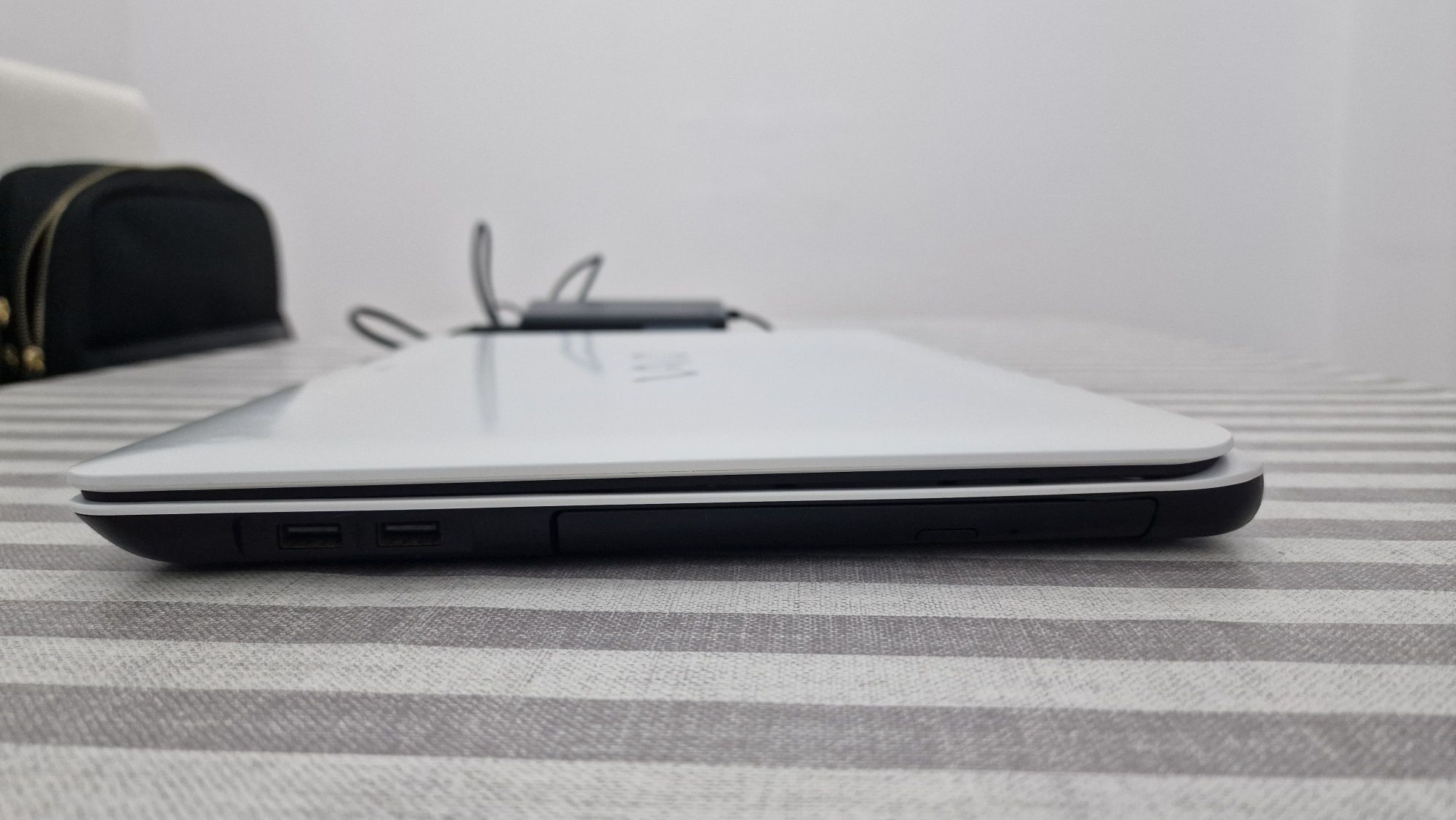 Portátil Sony Vaio branco