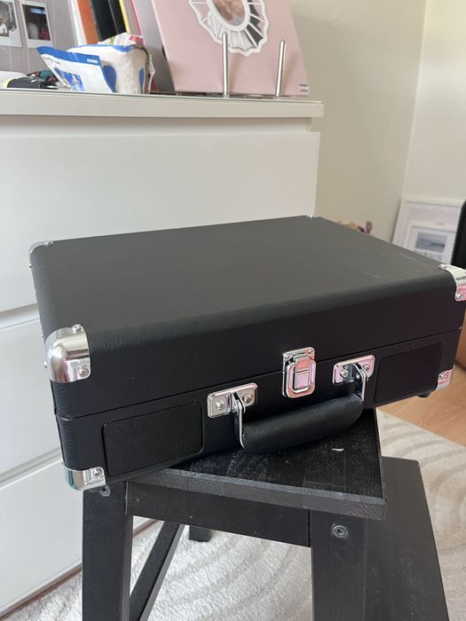 Gira-discos SWONGSON