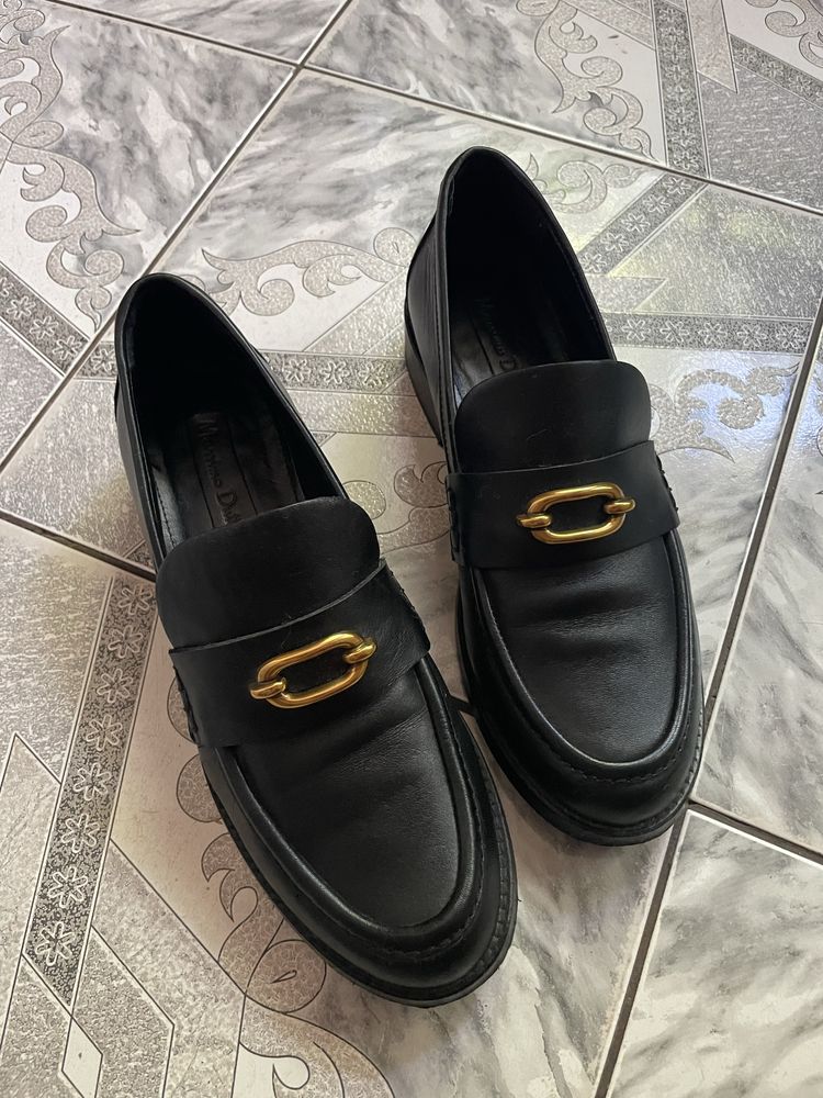 Лофери Massimo Dutti