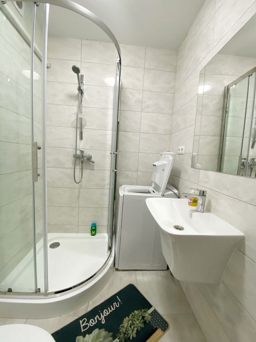 Квартира подобово в центрі міста на Київській наб. з кондиціонером