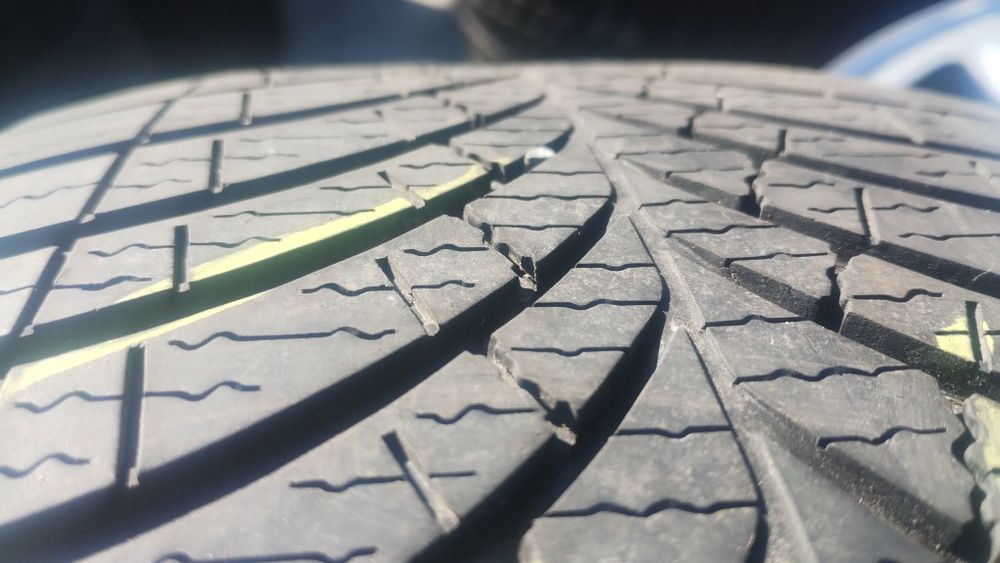 225.45.18  Goodyear 22 rok