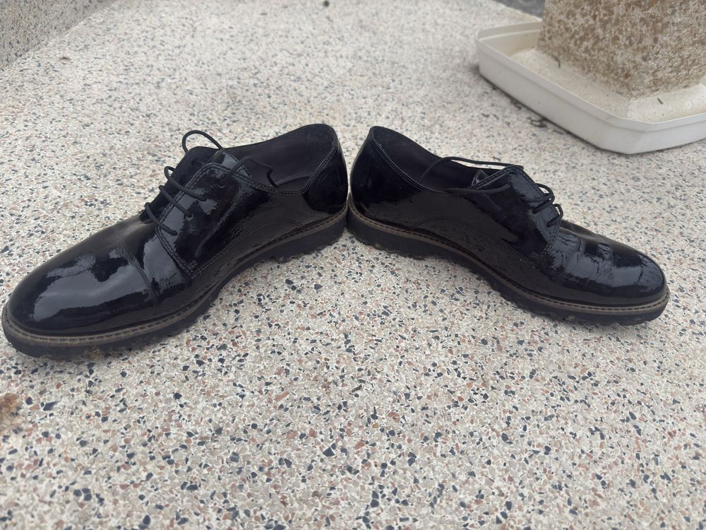 Bota Tamaris tamanho 40 Preto