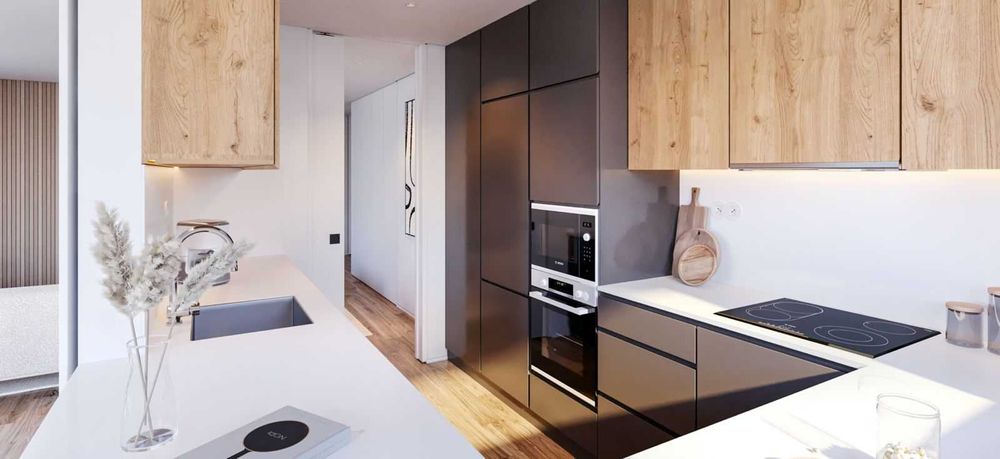 Apartamento T3 com 140 m2 varanda 25m2,  lugar de garagem e um arrumo
