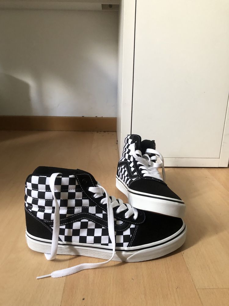 Vendo sapato da vans totalmente novo