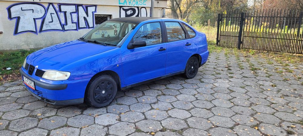 2000 SEAT CORDOBA 1.6 Dupowóz na dojazdy