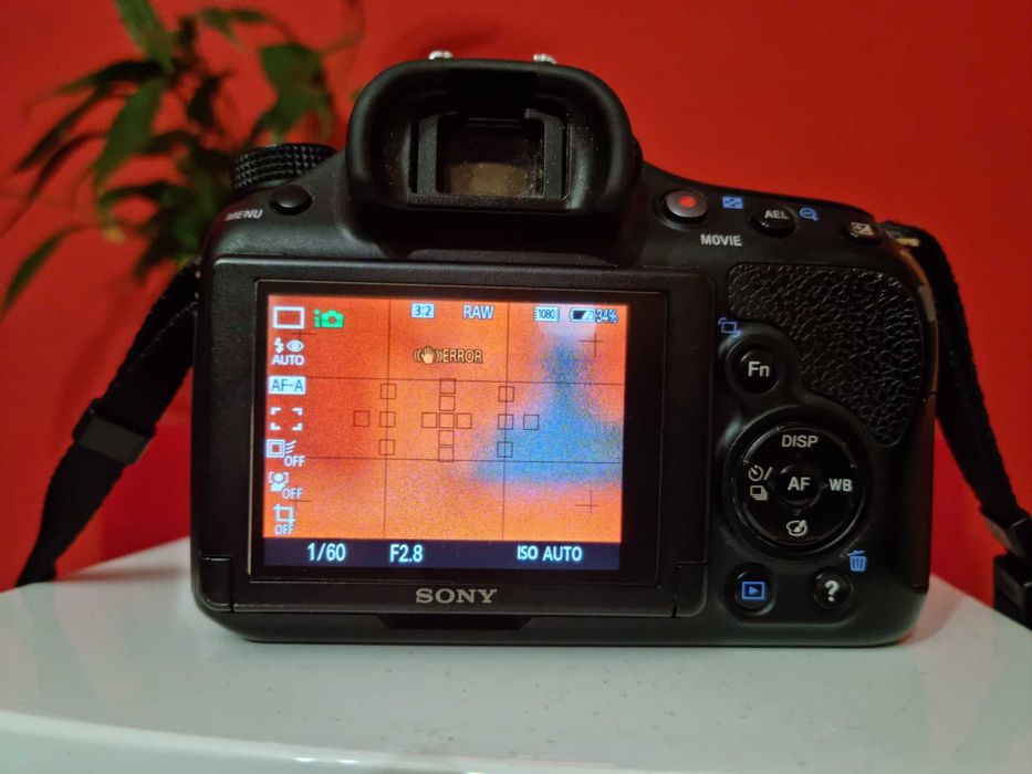 Sony SLT A58 + Tamron 28-75 F/2.8 + Sony SAM II 18-55 F/3.5-5.6