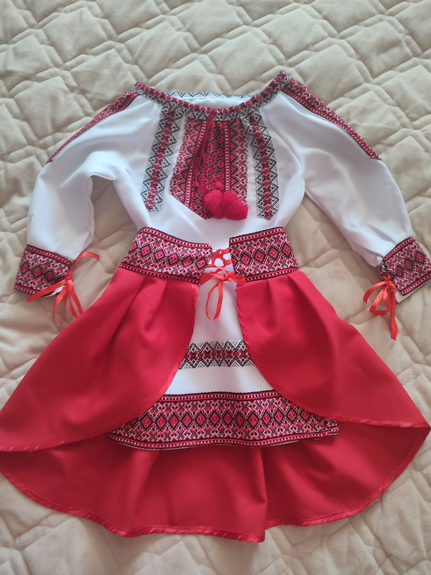 Вишиванка для дівчинки