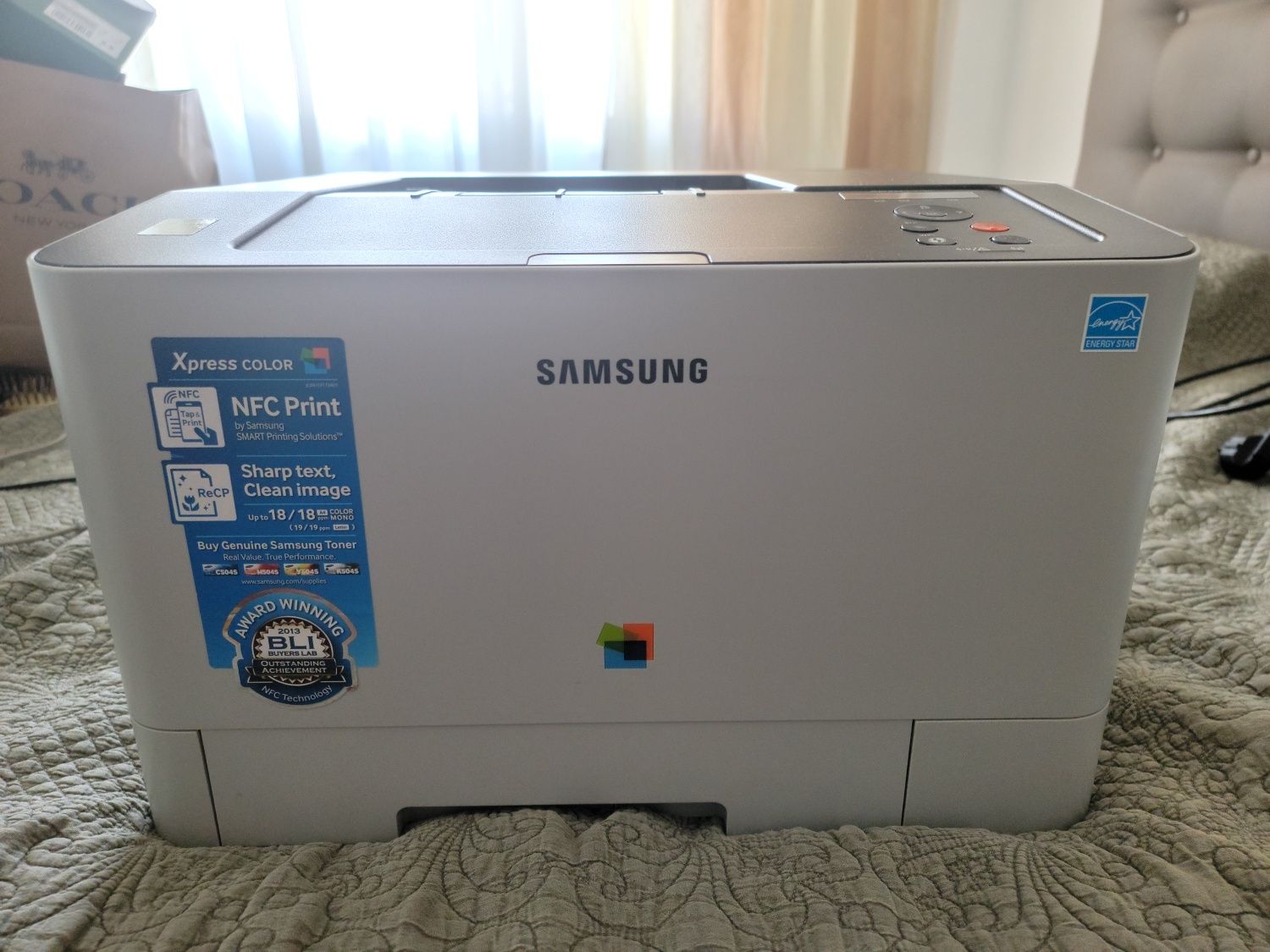 Samsung Xpress SL-C1810W Cor Wi-Fi Impressora a laser