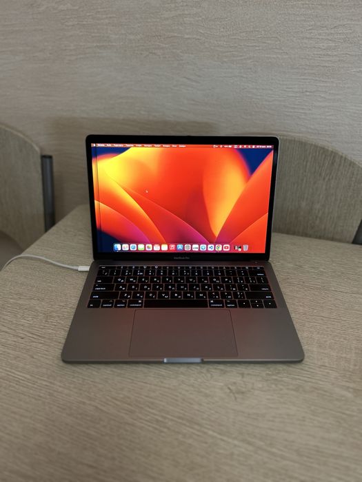 Macbook pro 2017 8/128 a1708