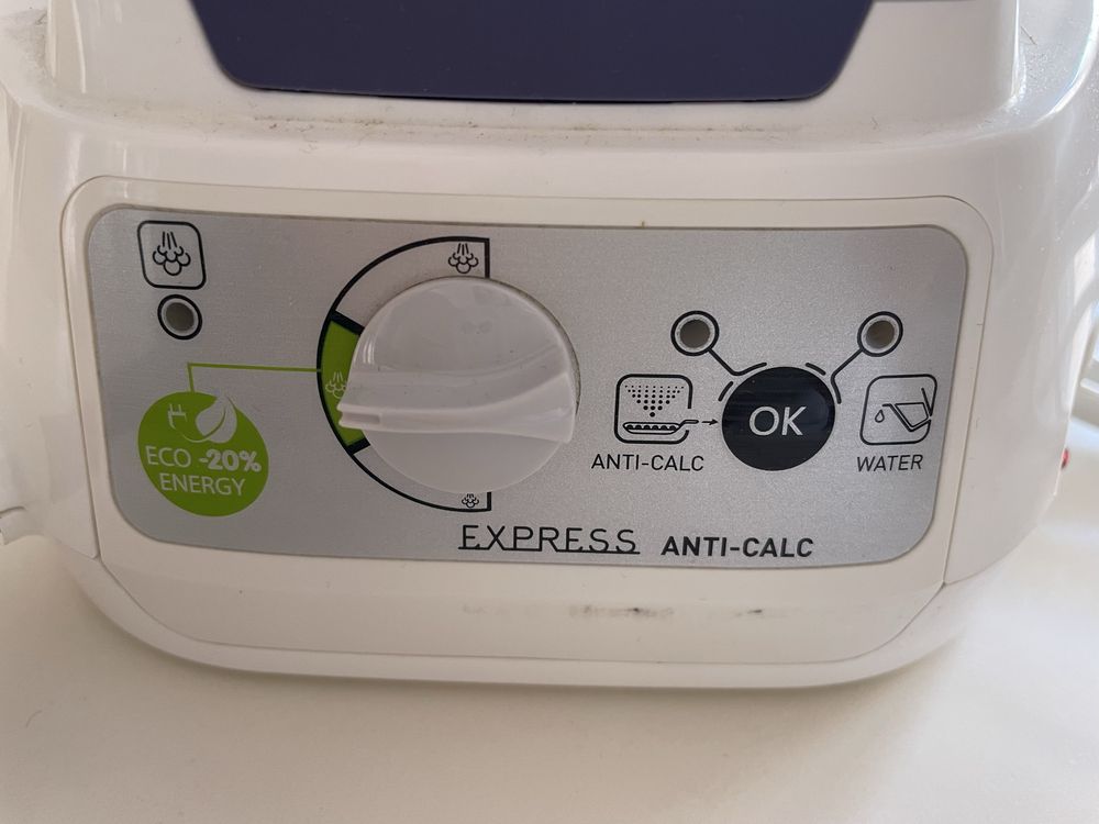 Ferro com caldeira Tefal