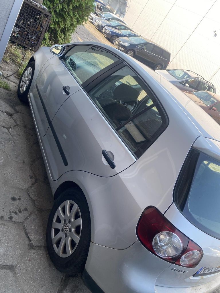 Części vw golf v plus 1.9 tdi bkc kolor la7w skrzynia hnu