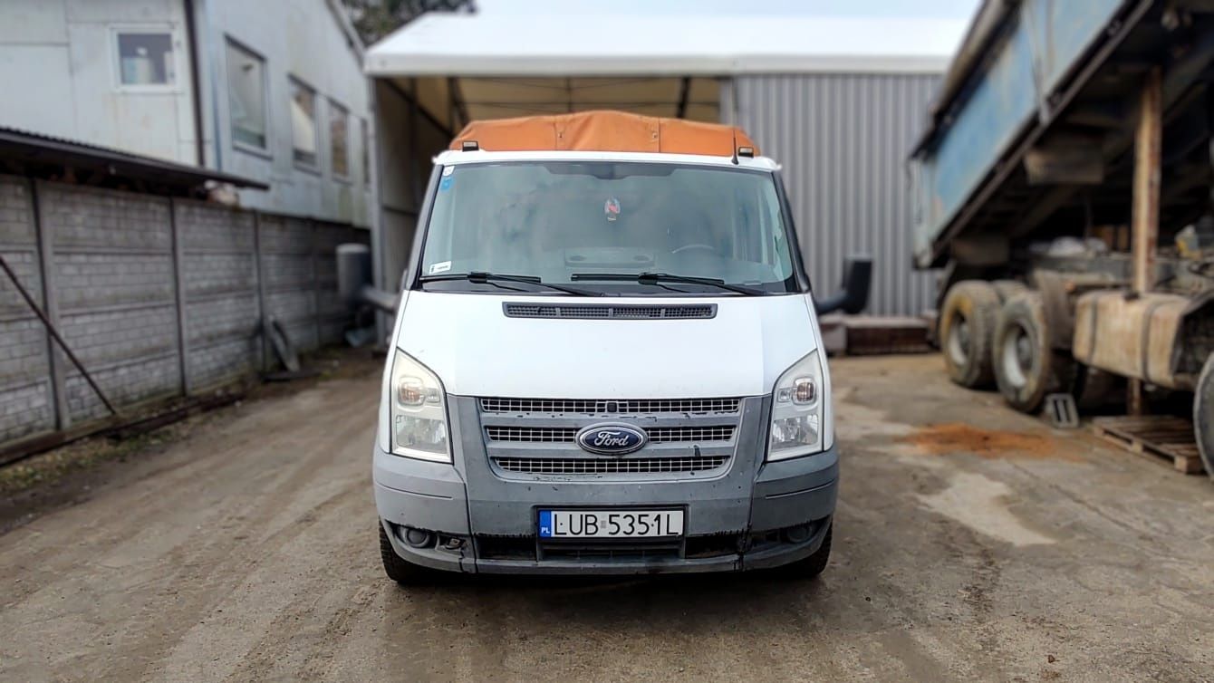 Ford transit 2.2 Doka 7 osób plandeka