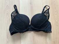 stanik koronkowy push up Intimissimi