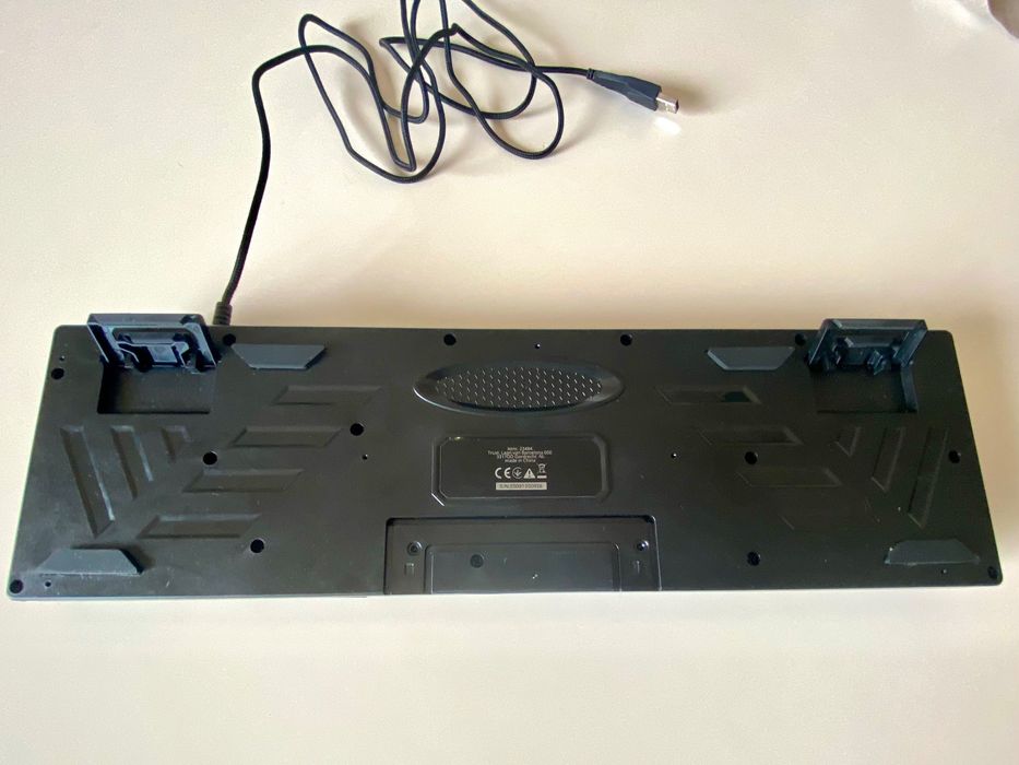 Teclado Trust AZOR RGB Membrana