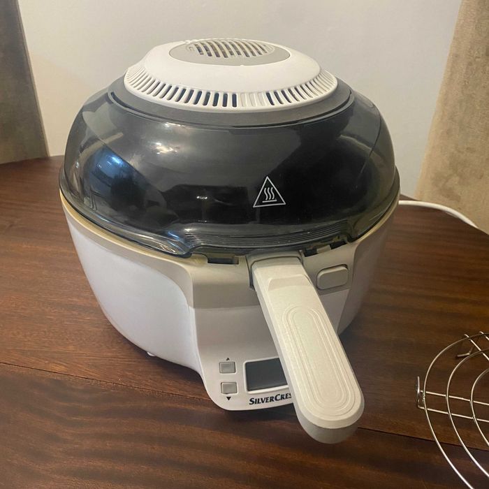 Air Fryer Silver creast