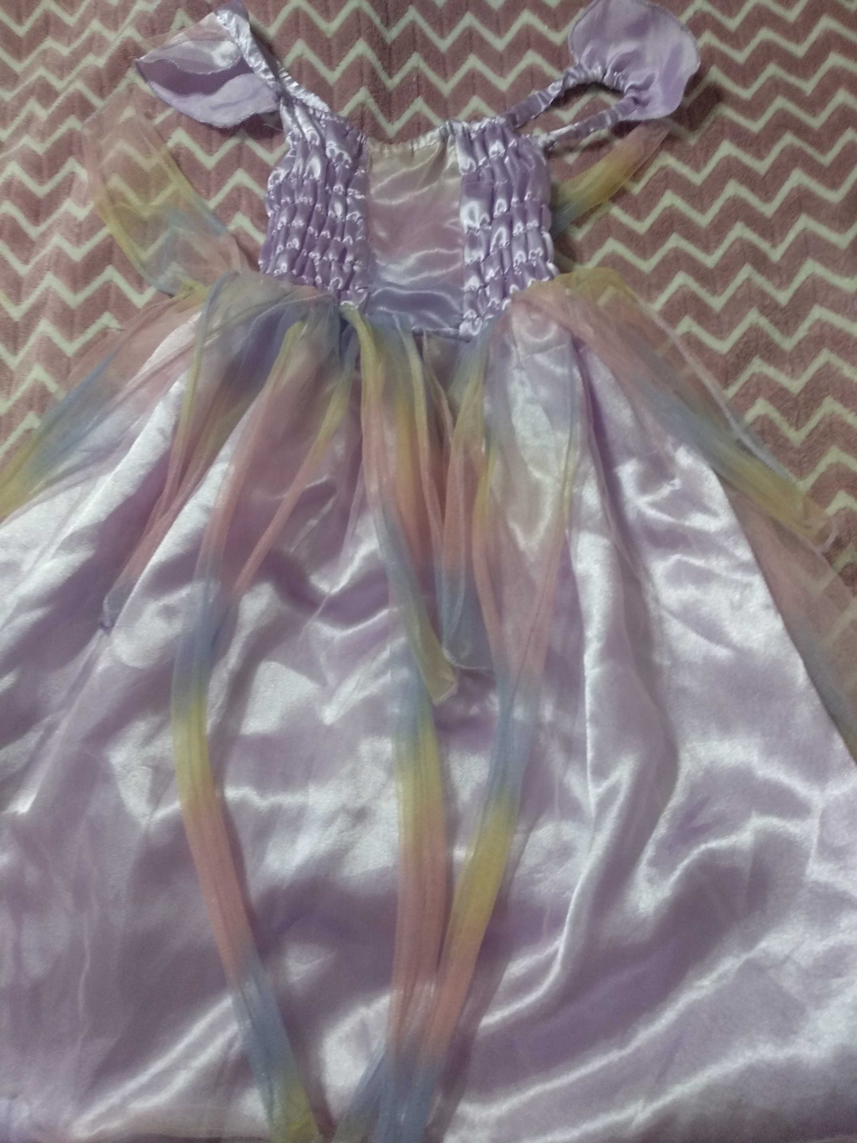 Очень красивое Новое платье (фиолетового цвета)
