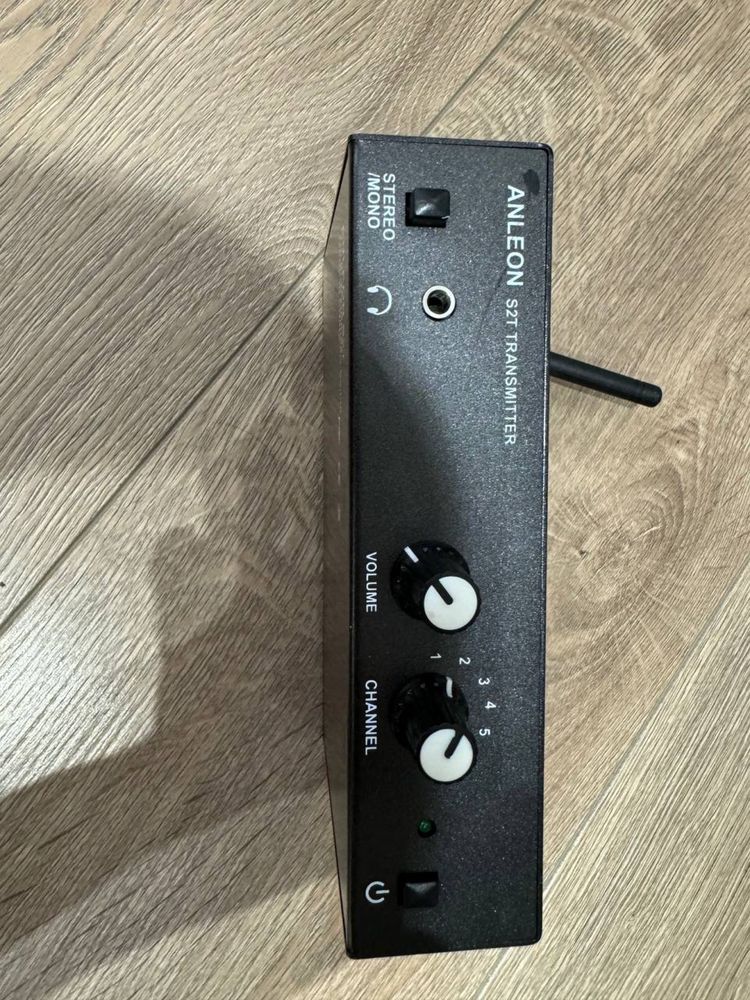 Система ушного моніторінгу ANLEON S2UHF Wireless IN-AIR Monitor Syste