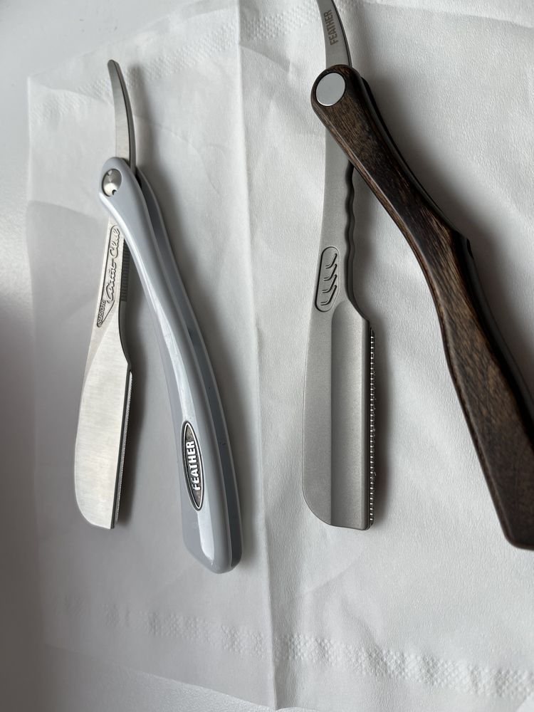 Шаветки FEATHER ARTIST CLUB DX ACD-R та Artist Club SS Wood handle