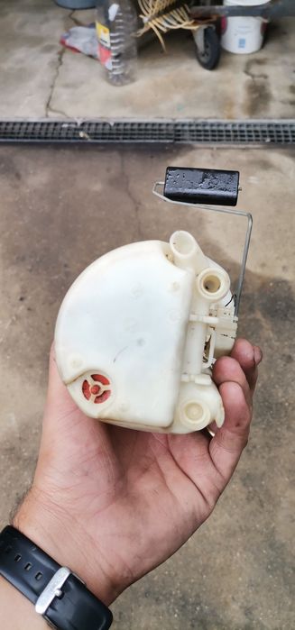 Vendo Boia de nível peugeot/Citroën