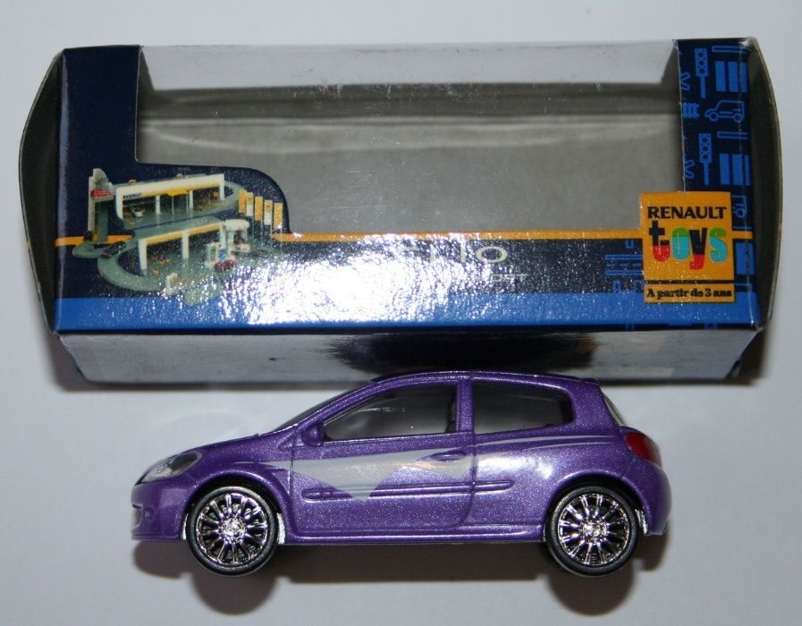 Машинки-модельки Франция