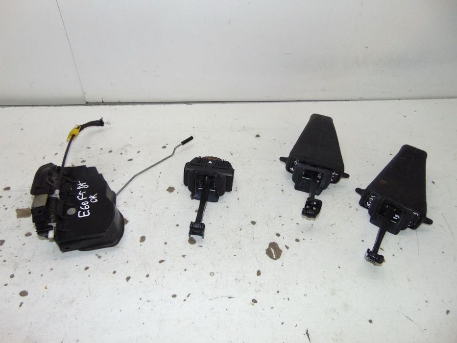 BMW E-60 ESTICADORES DAS PORTAS