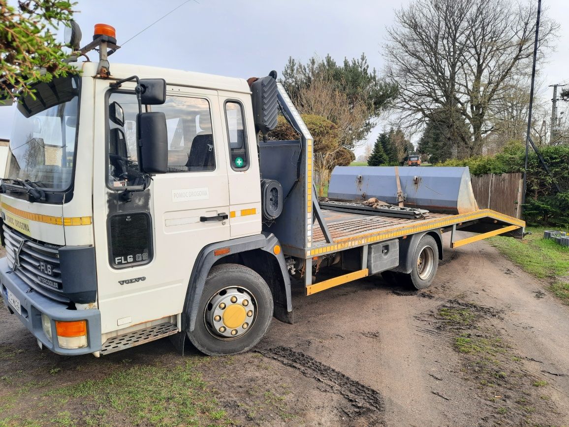 Volvo FL laweta pomoc drogowa pojazd specjalny zabudowa rama