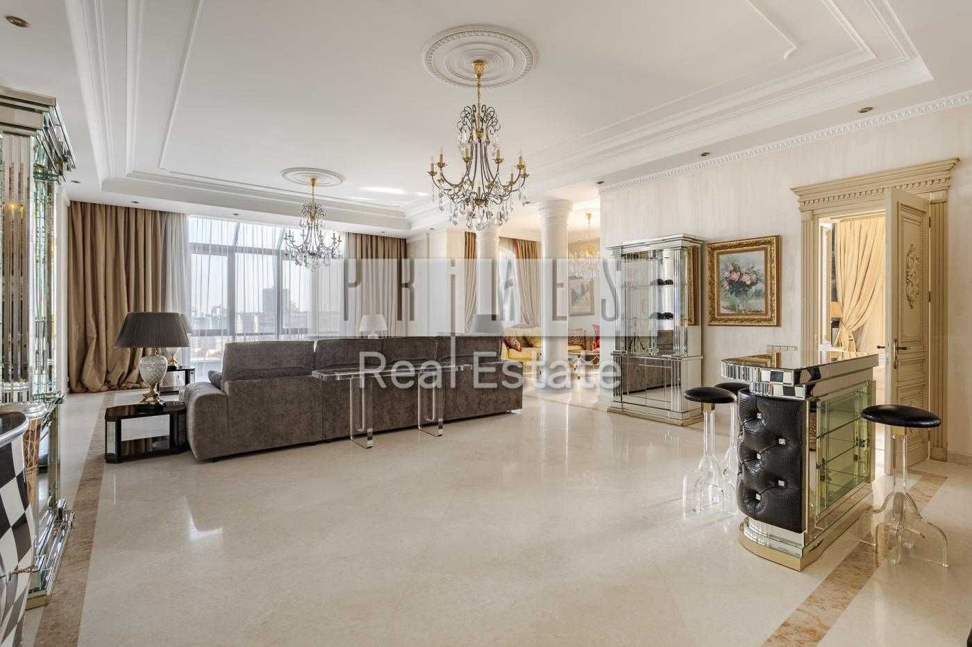 Аренда 3к квартиры 245м2, ул. Паторжинского, 14, Центр