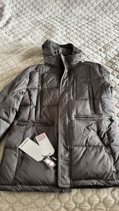 Зимова чоловіча куртка нова