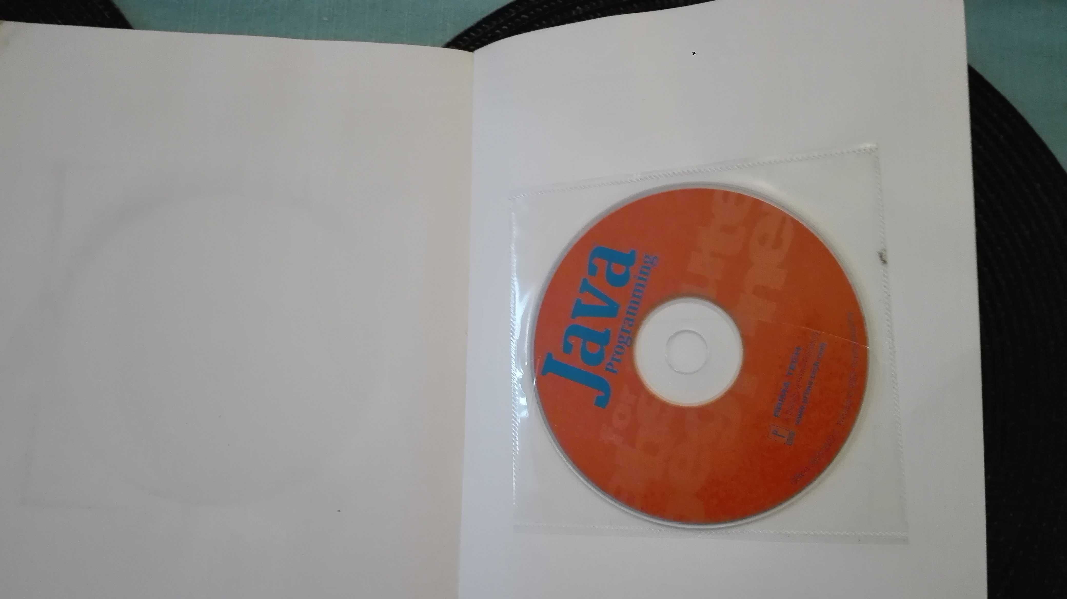 Podręcznik programowana-Java Programming dla początkujących z płytą CD