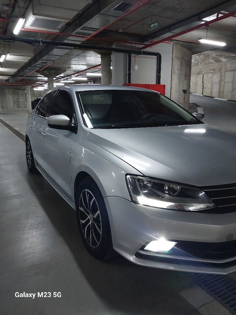 Volkswagen jetta 2015