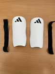 Caneleiras Adidas Tamanho S