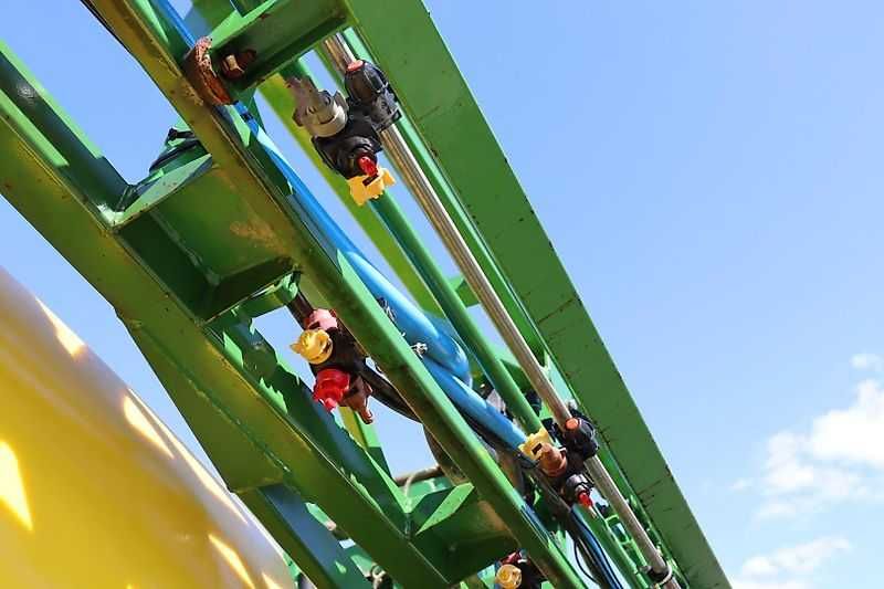 Причепний оприскувач John Deere M 740i 2014 рік виробництва