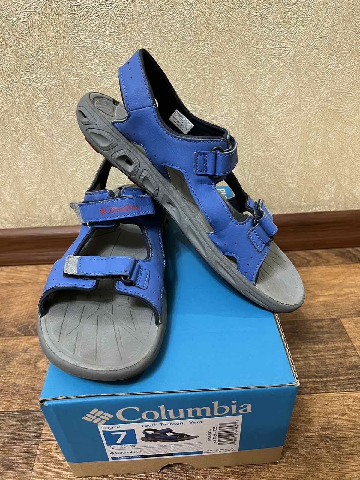 Продам сандали Columbia