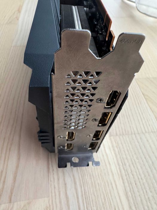 Відеокарта Gigabyte AORUS Radeon RX 5700 XT 8GB