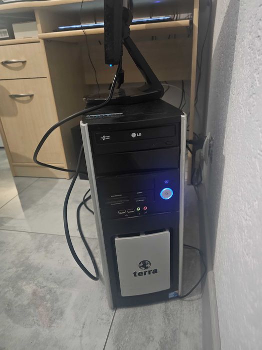 Komputer stacjonarny