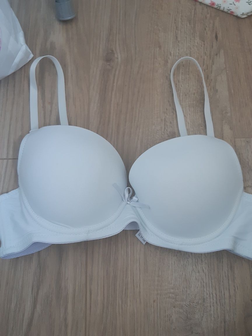 Biustonosze damskie rozm.75-80C