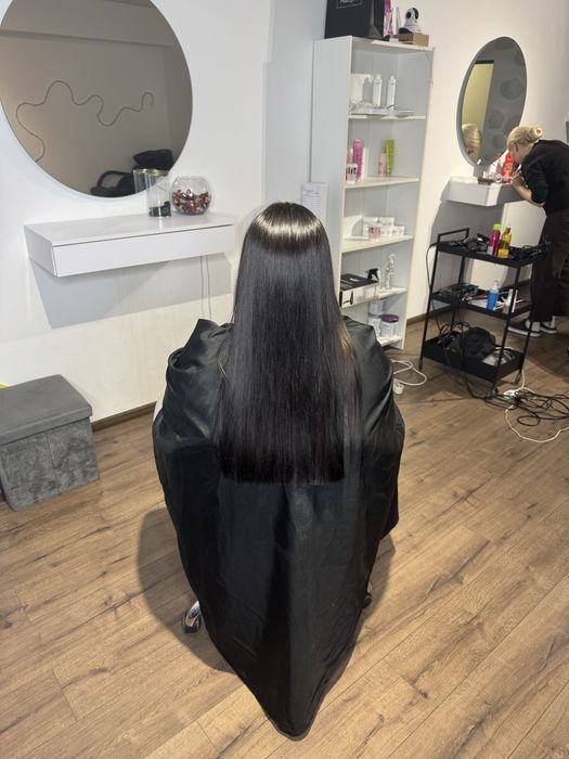 Кератин, ботокс, холодне відновлення, тотальна реконструкція