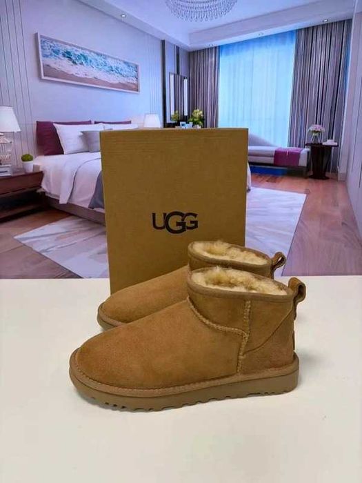 UGG_Classic_Ultra_Mini_R.40