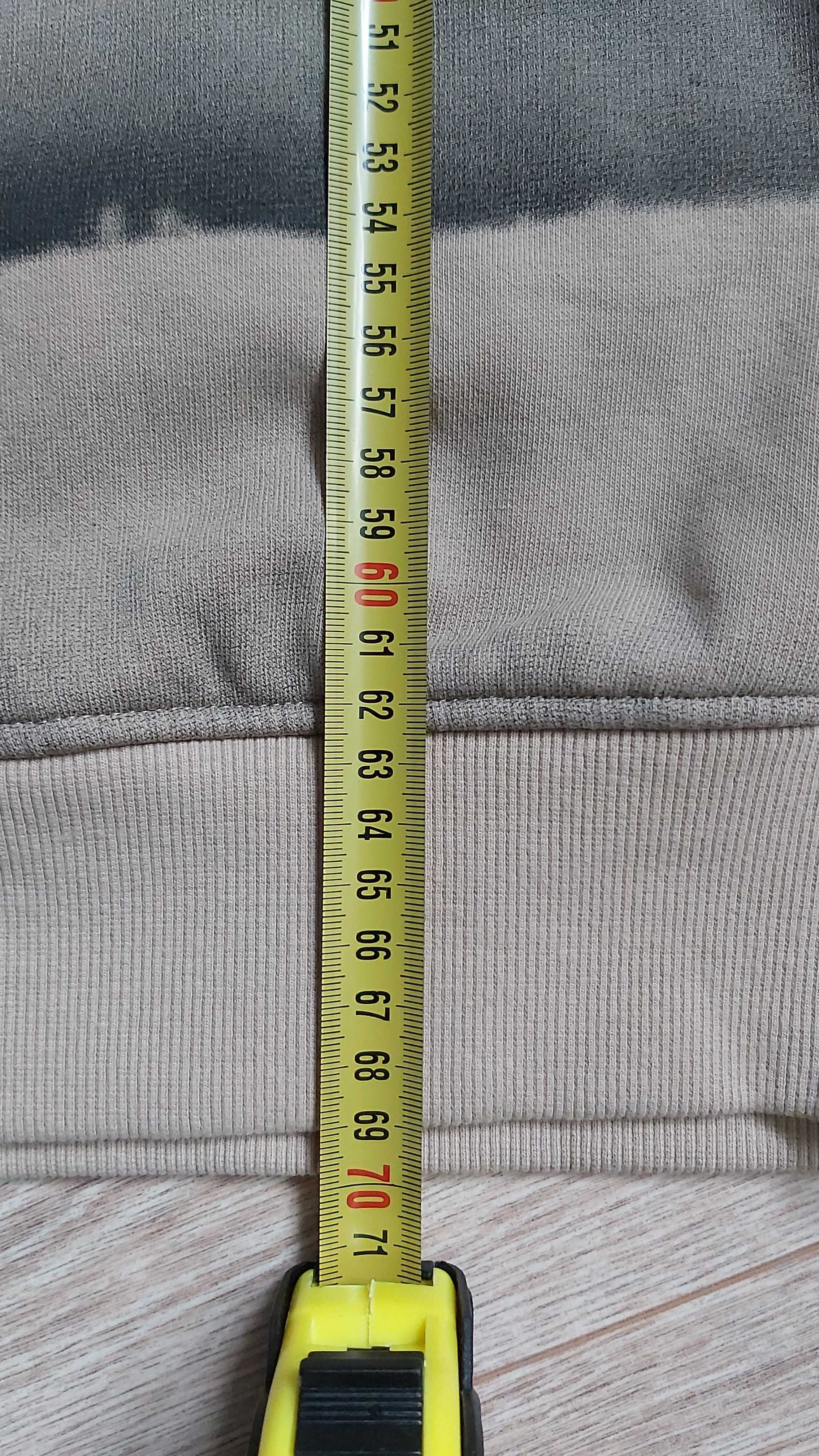 Bluza 4F z długim rękawem / kangurka   , raz ubrana
