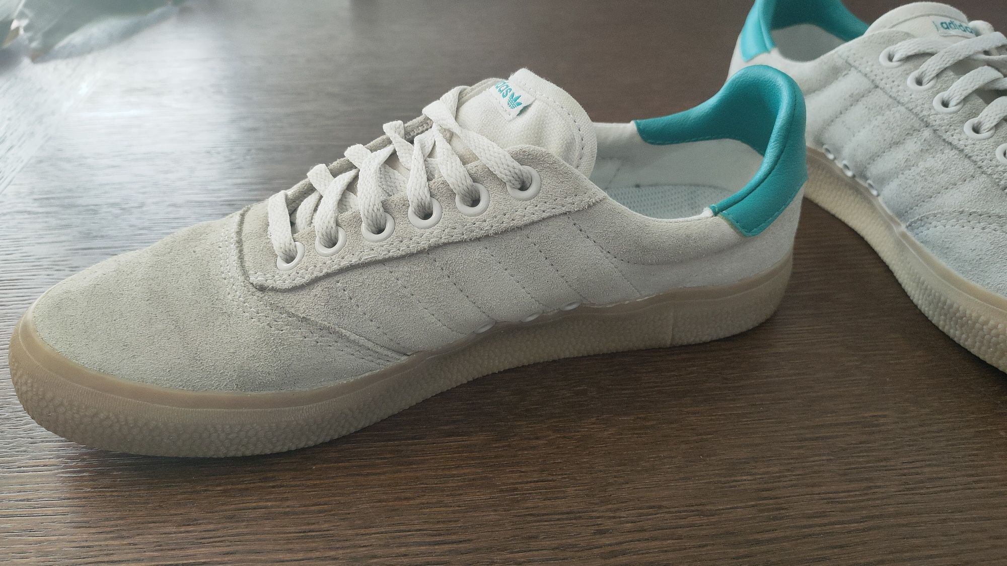 Adidas 3MC unisex rozm. 40