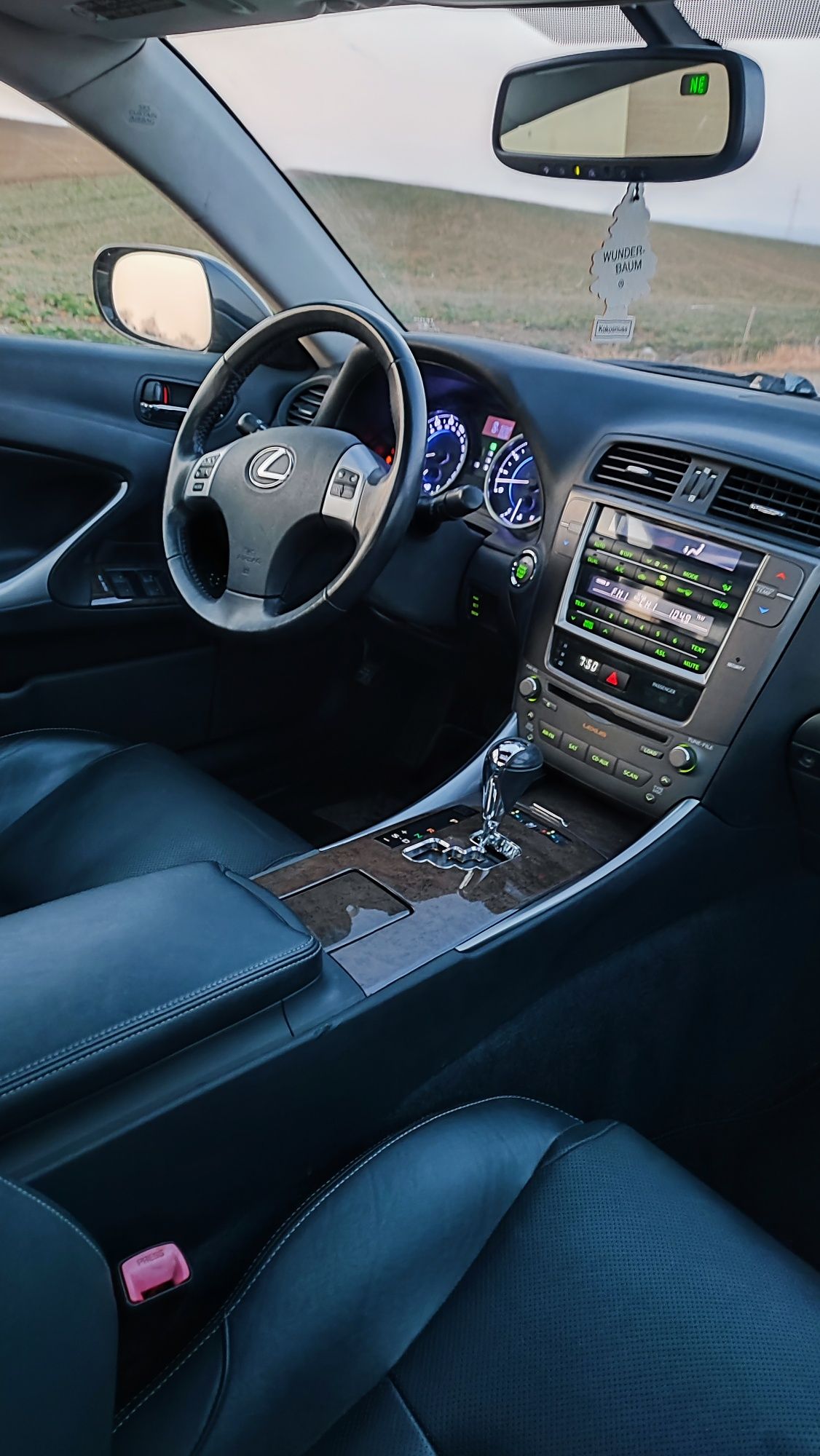 Lexus IS 250 Lift 4x4 zamiana sprzedaż  ledy  Xenon skora wentylacje