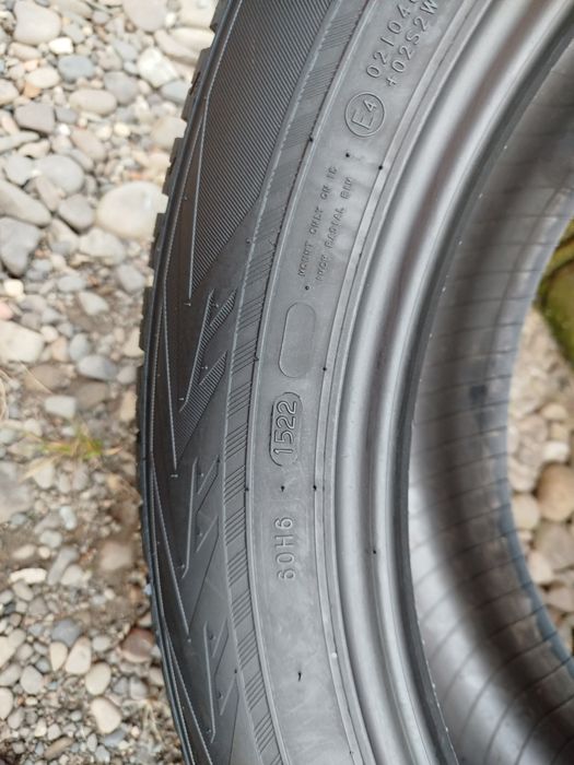 Шини зимові 235-55-18 Nokian WR SUV з Німечини