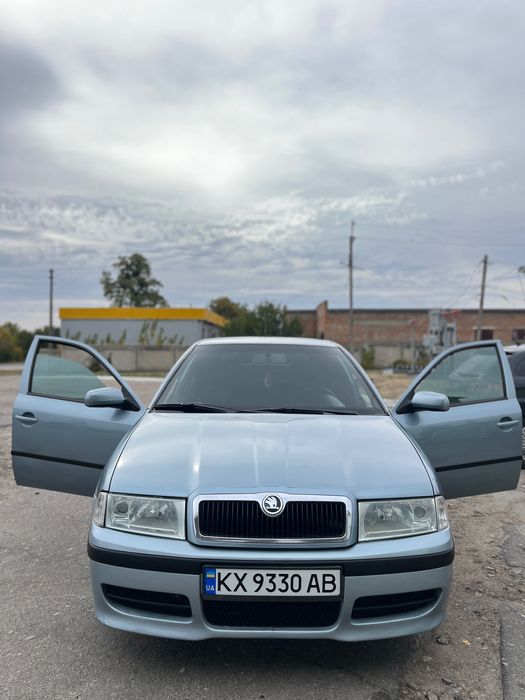Продам машину SKODA OCTAVIA